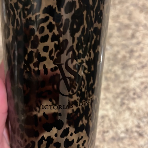 Victoria Secret water bottle - Picture 2 of 3